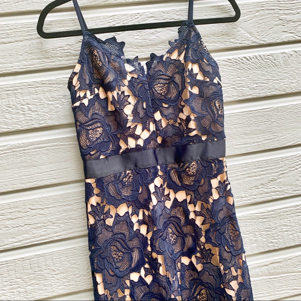 🚩SOLD🚩 Just Me | Larissa Navy Blue Lace Dress - Picture 3 of 8